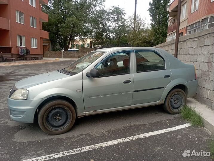 Renault Logan 1.6 МТ, 2007, битый, 140 000 км