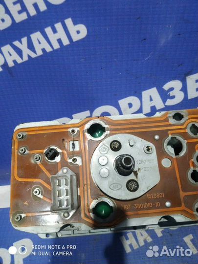 Панель приборов Ваз Лада 2107 седан 2106 2010