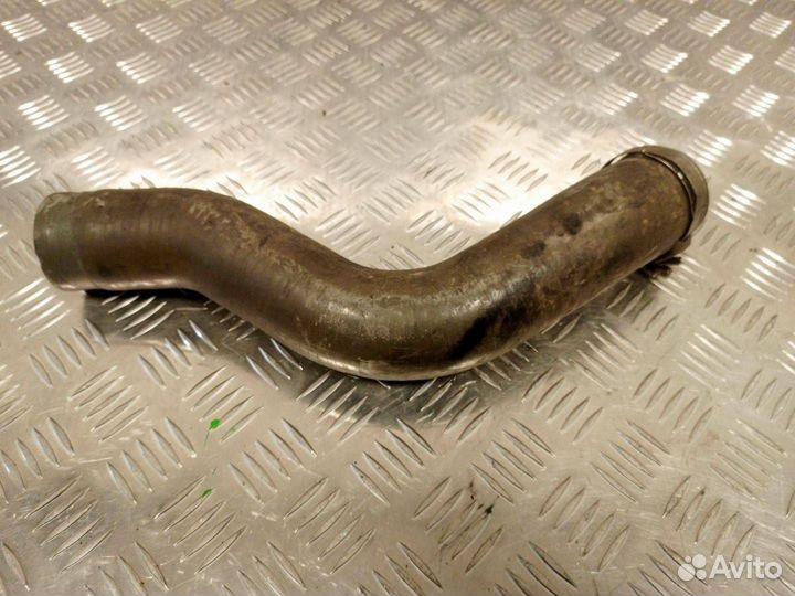 Патрубок интеркулера Renault Duster manc0006403