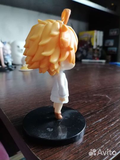 Фигурка Эммы