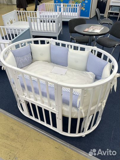 Детская кровать круг-овал 9 в 1 с маятником