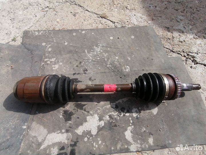 Привод передний левый Hyundai Tucson