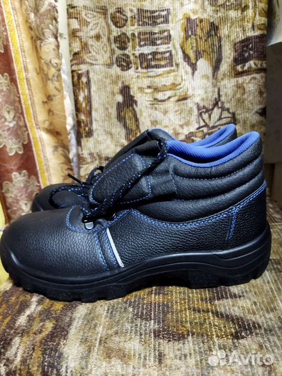 Ботинки мужские