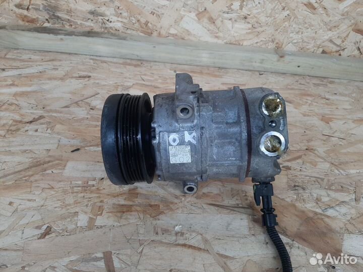 Компрессор кондиционера Opel Corsa D