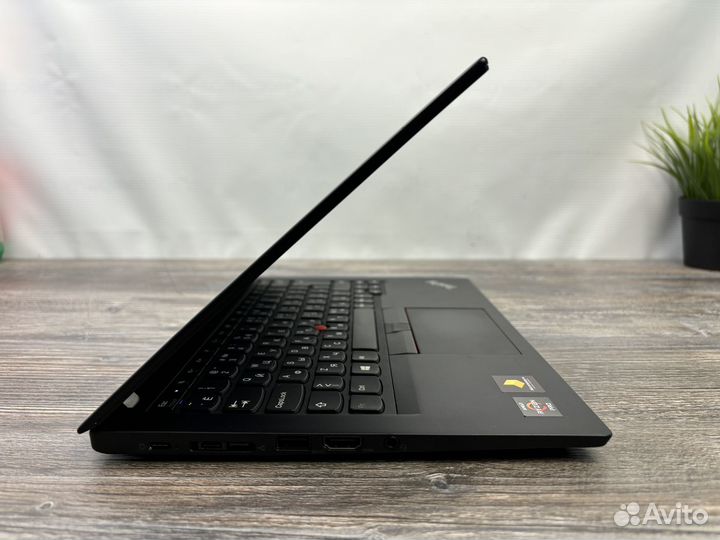 Lenovo ThinkPad A285