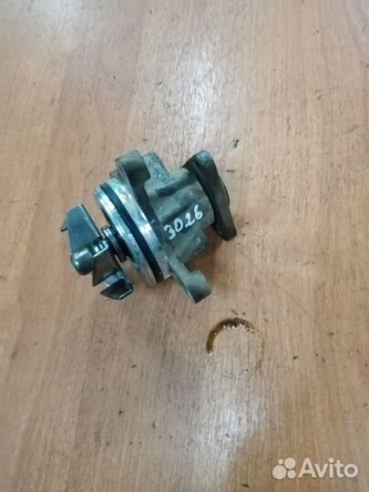 Водяной насос Шкив помпы Mazda MPV II (LW) L3