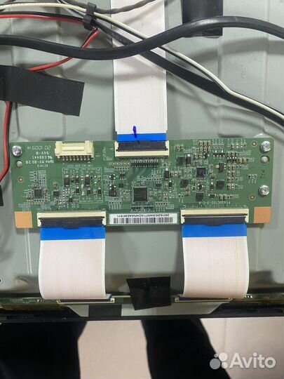 UE43T5202AU