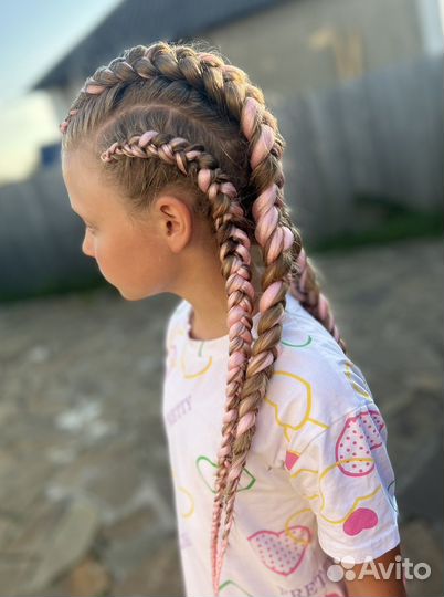 Косы с канекалоном