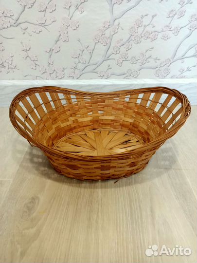 Корзина плетеная
