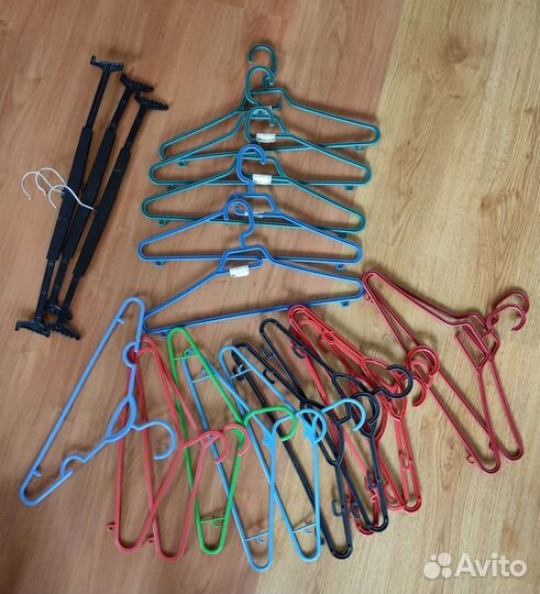 Вешалки плечики