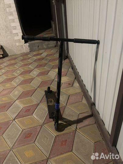 Трюковой самокат