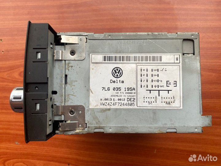 Магнитола Vw Multivan T5 AXD 2006