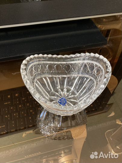 Хрустальная ваза