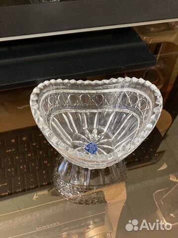 Хрустальная ваза