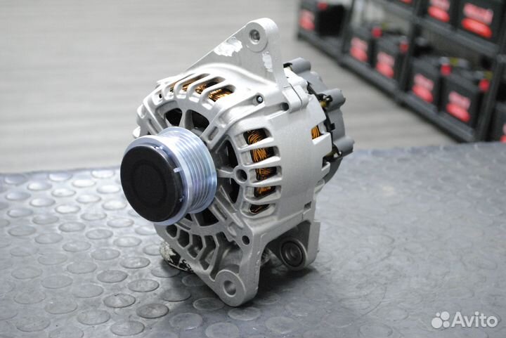 Генератор Hyundai i40, Kia Optima 2.0 120А