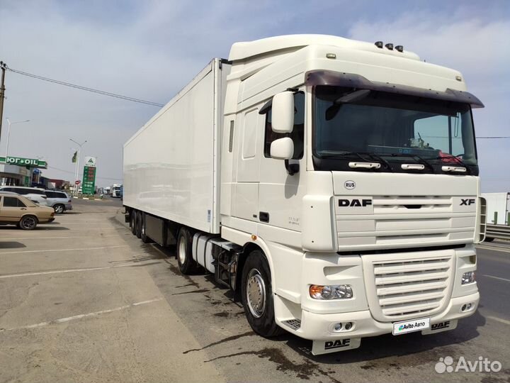 DAF XF с полуприцепом, 2008