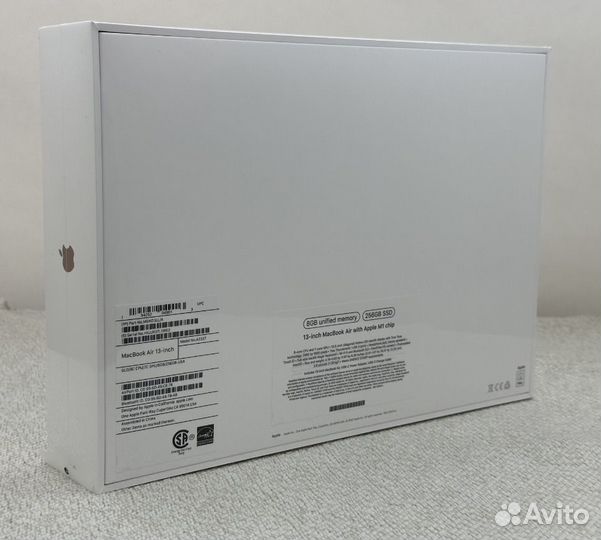 Новый MacBook Air 13 M1 8/256
