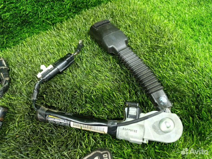 Замок ремня безопасности передний Ford Taurus PH