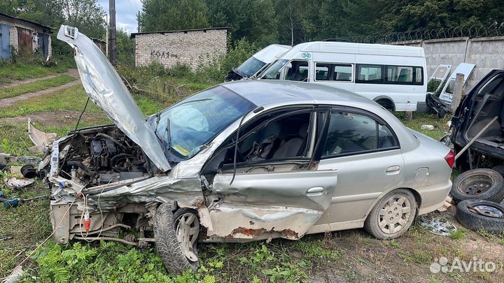 Разбор Kia Rio 1 рестайлинг