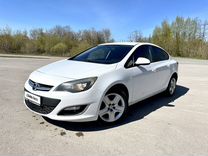 Opel Astra 1.6 MT, 2012, 165 000 км, с пробегом, цена 890 000 руб.