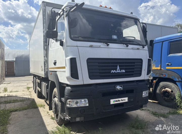 Изотермический фургон 47 м³ МАЗ Купава-673100, 2020