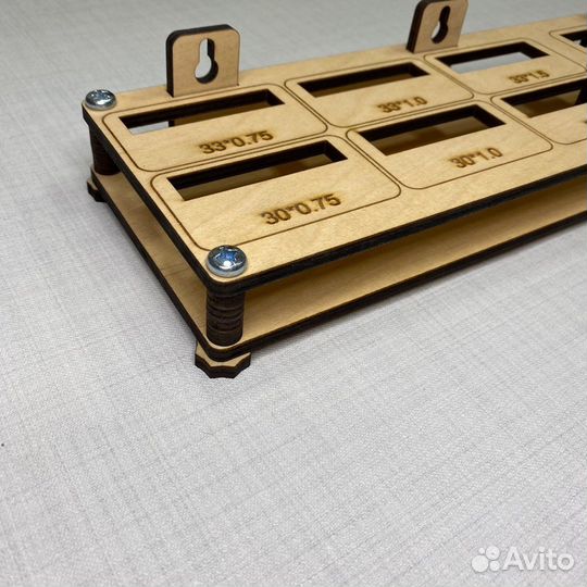 Подставка для плашек М30-33 мм