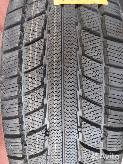 Triangle TR777 205/70 R15 96T