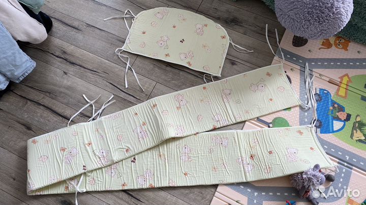 Бортик в кроватку