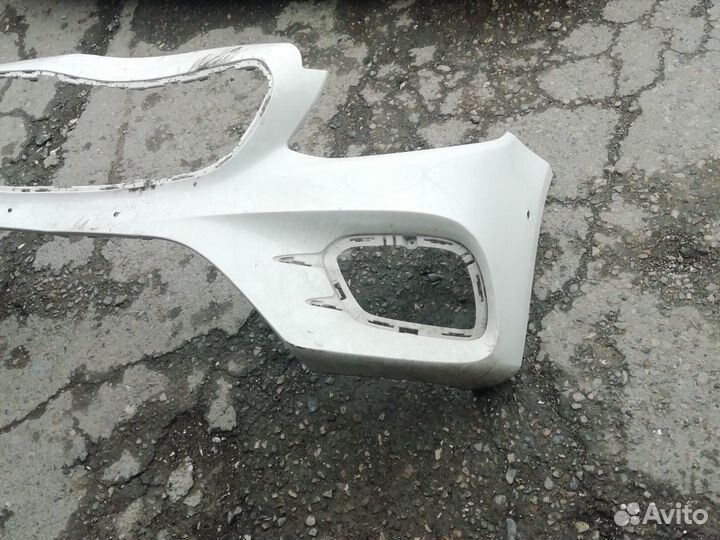 Бампер передний на Мерседес