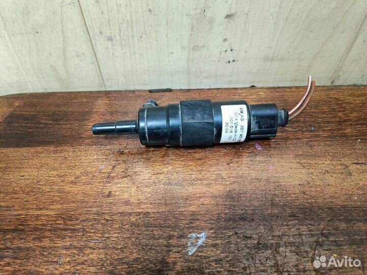 Насос омывателя Audi A6 C6 (ящик 08)