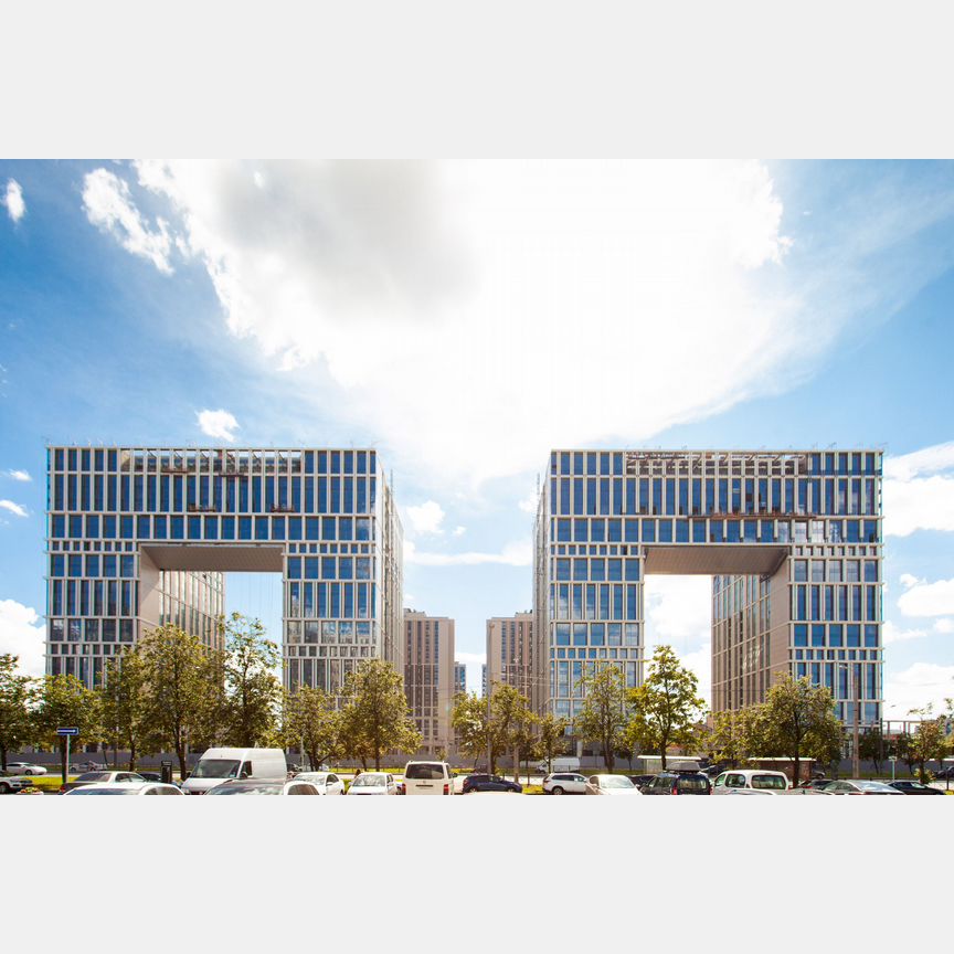 2-к. квартира, 77 м², 16/23 эт.