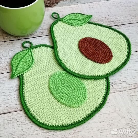 Вязаная подставка под горячее, прихватка