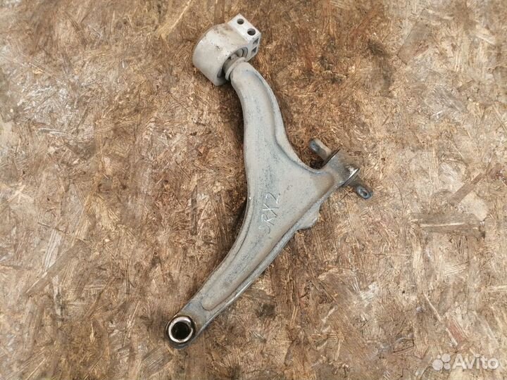 Рычаг передний нижний cadillac SRX 2009-2016