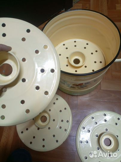 Мантышница эмалированная