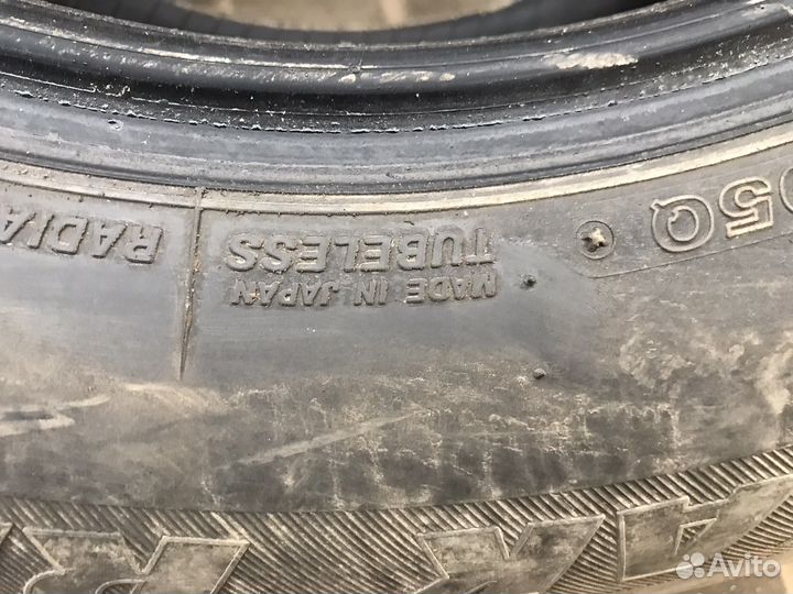 Bridgestone Blizzak VRX 215/60 R16 95