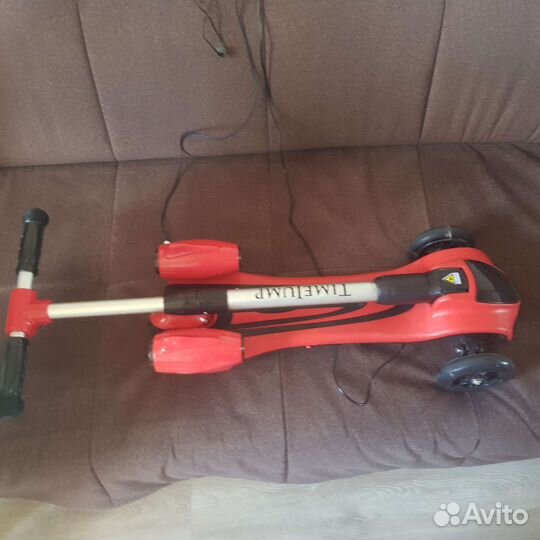 Самокат детский трехколесный