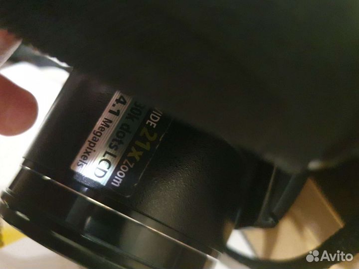 Цифровая фотокамера Nikon