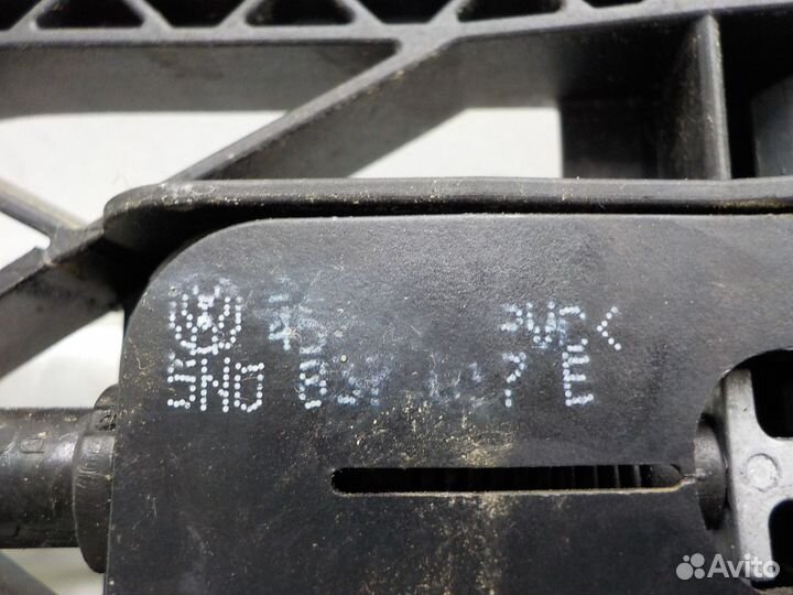 Ручка двери Volkswagen Polo (Sed RUS) 2011