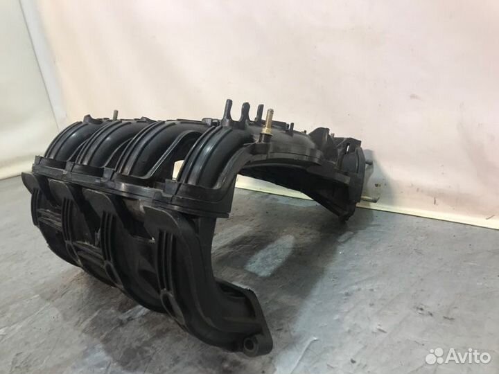 Коллектор впускной LADA Приора седан 21126 2008