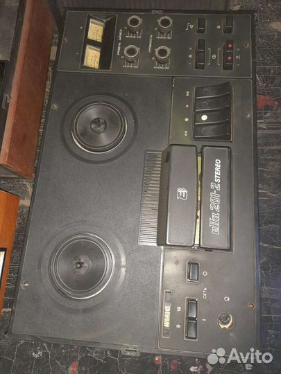 Катушечный магнитофон СССР