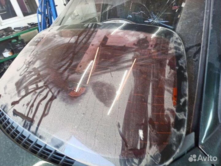 Стекло заднее Chevrolet Lanos 2002-2009