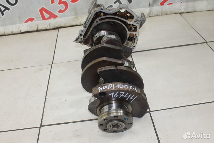 Коленвал Audi 100 C4 1991-1994