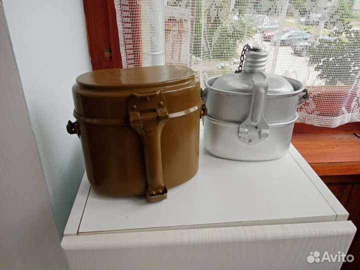 Котелки и фляжки армейские