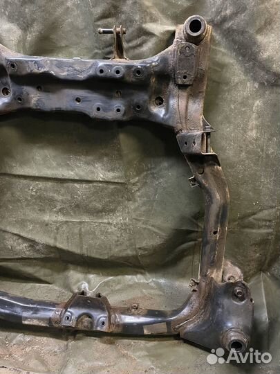 Подрамник kia ceed 1