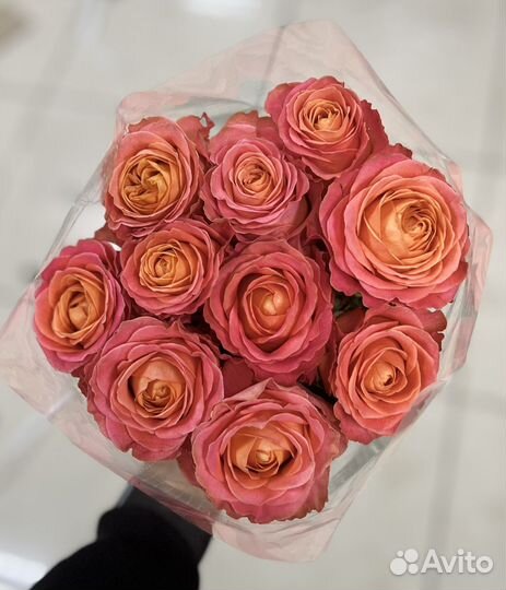 Цветы оптом розы