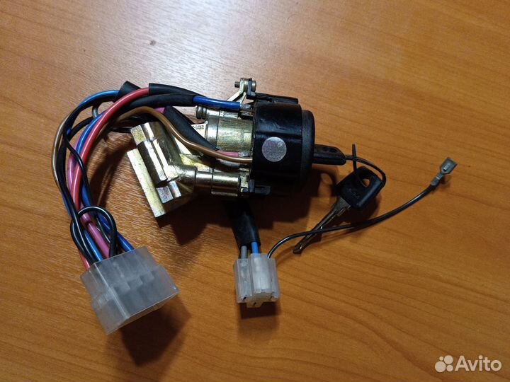 Замок зажигания ваз 21099