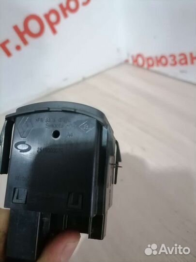 Кнопка коректора фар Renault Fluence