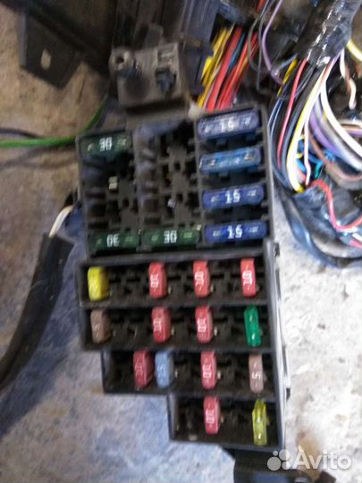 Продам блок предохранителей