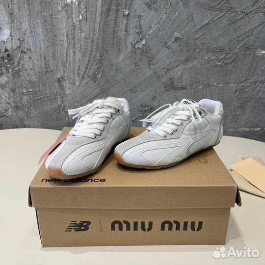 Кроссовки женские new balance miu miu