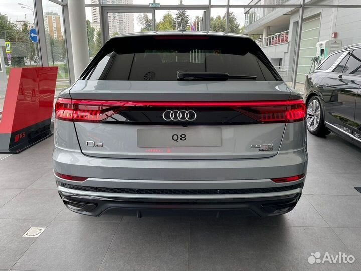 Audi Q8 3.0 AT, 2022
